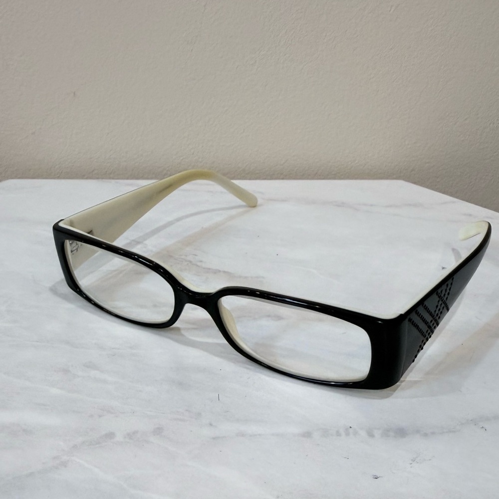 🔥Burberry Black and White Rectangular Glasses EUC🔥